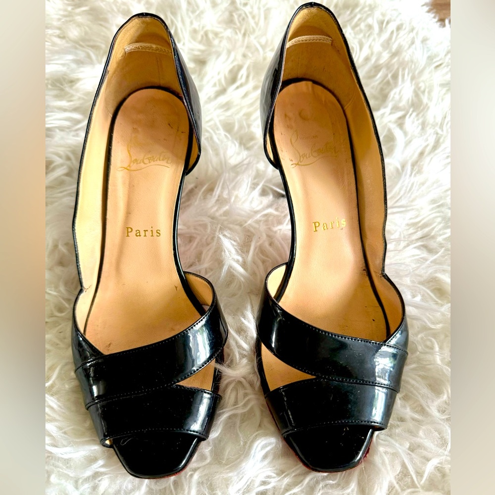 Christian Louboutin sandal size 6,5